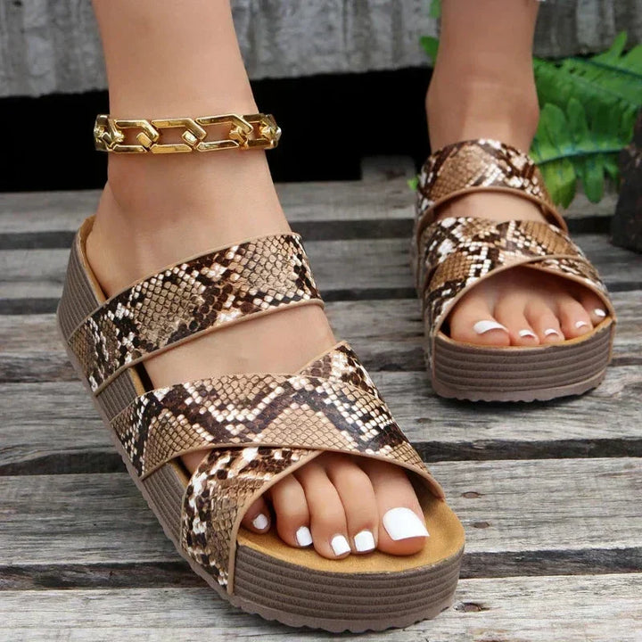 Aira | Orthopedic Sandals With Style